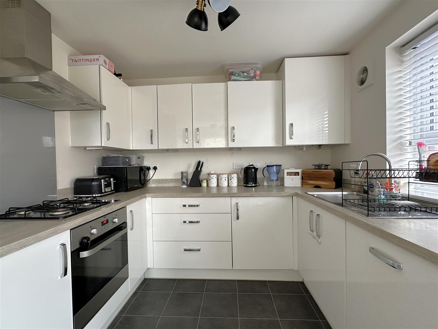 Harvey Avenue, Chippenham